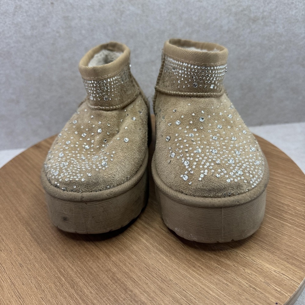 Rock & Candy Boots Girls 11 Beige Sanso Faux Suede Fur Rhinestone Ankle Platform